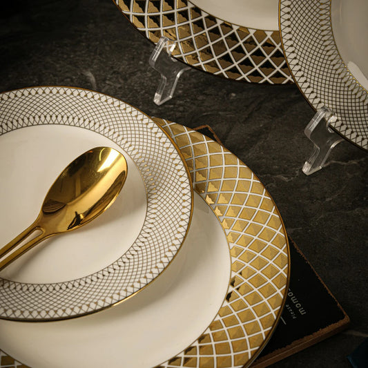 Luxury European Gold-Plated Ceramic Dessert & Pastry Plate | Bone China
